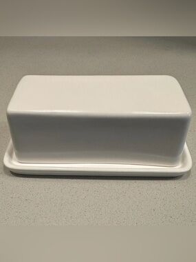 🔹Threshold Butter Dish